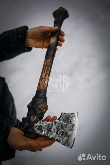 Топор ручной работыГномий