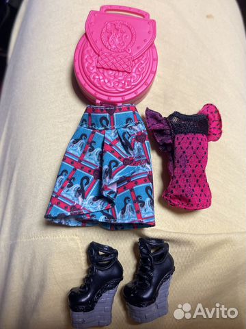 Одежда для кукол monster high Лорна Макнесси