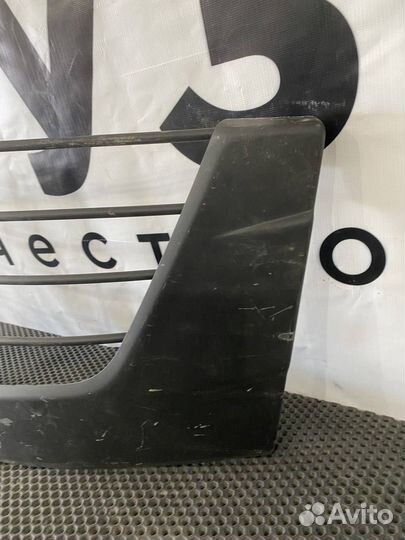 Защитная решетка Renault T 84535481