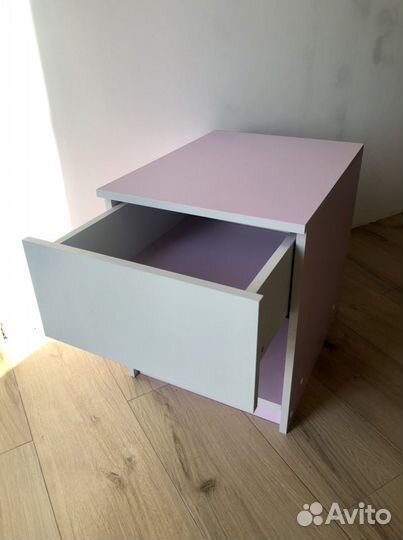 Тумба нежно-розовая