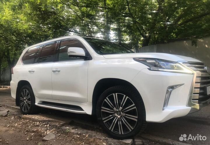 Lexus LX 5.7 AT, 2018, 154 447 км