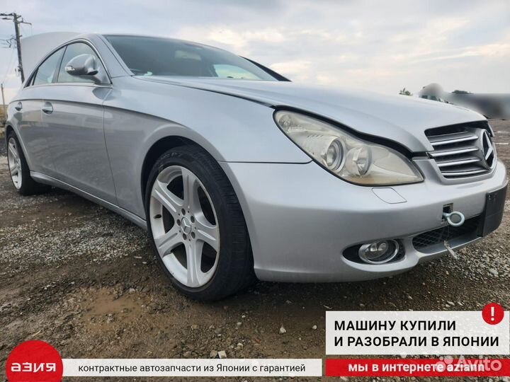 Стекло двери переднее правое Mercedes-Benz Cls350