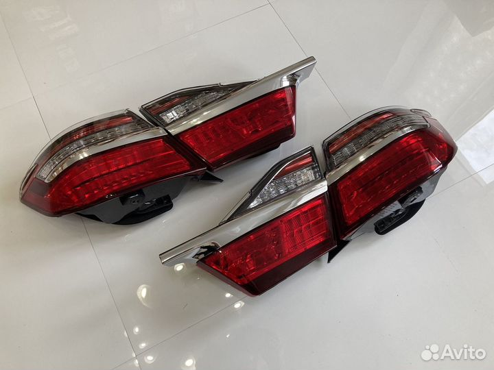 Фонарь задний (1шт в крышку) Toyota Camry (55)