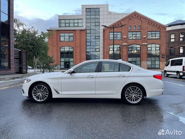 BMW 5 серия 2.0 AT, 2018, 61 000 км