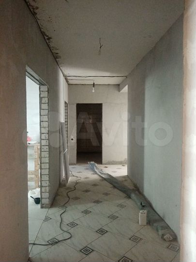 2-к. квартира, 74 м², 1/3 эт.