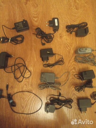Блок питания (зарядка) на телефоны, роутеры, планш