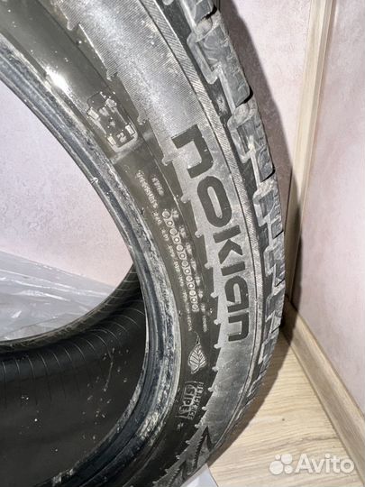 Nokian Tyres Hakkapeliitta R 275/40 R20