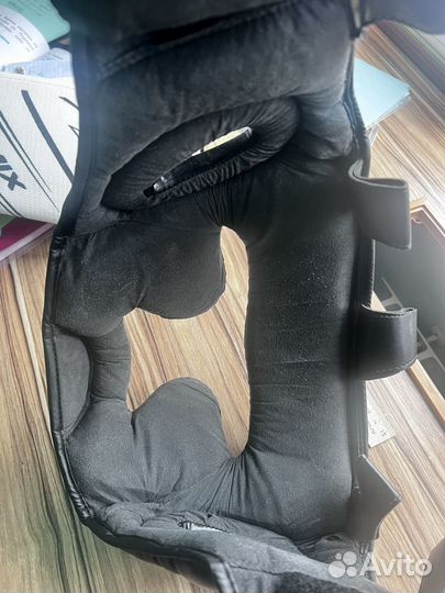 Боксерские перчатки 10 oz