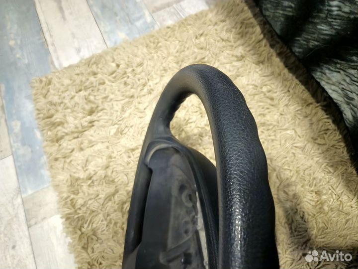 Руль renault duster