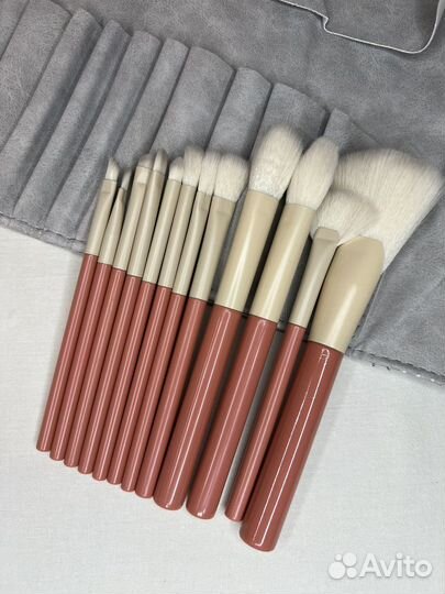 Кисти для макияжа