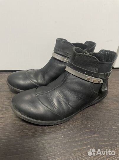 Ботинки экко 30