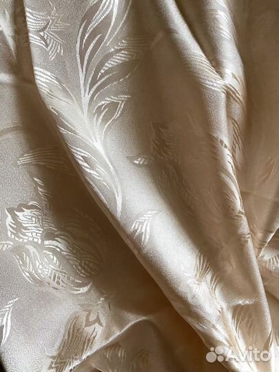 Штора бежевого оттенка