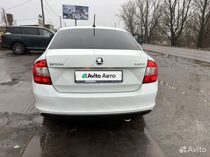 Skoda Rapid 1.6 МТ, 2016, 180 000 км