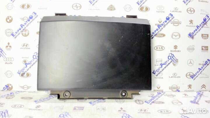 Накладка (кузов внутри) на торпедо центр. верх. Ch