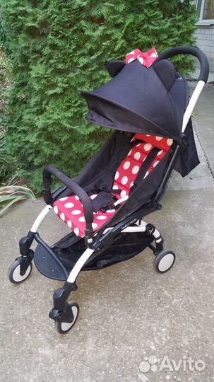 Прогулочная коляска baby yoya