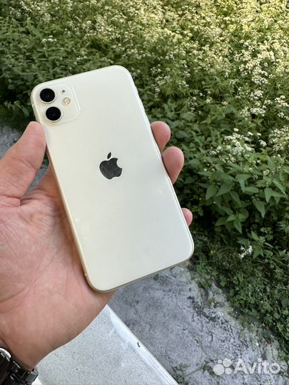 iPhone 11 64г