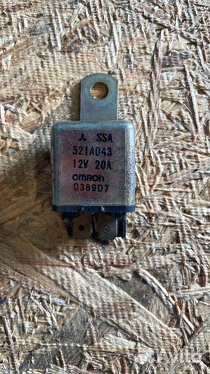 Реле вентилятора радиатора Mitsubishi