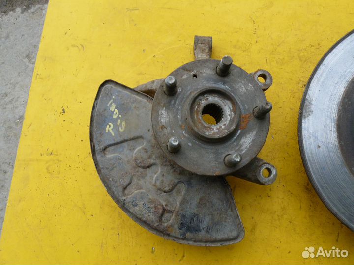 Кулак передний для Chery Indis 2012г