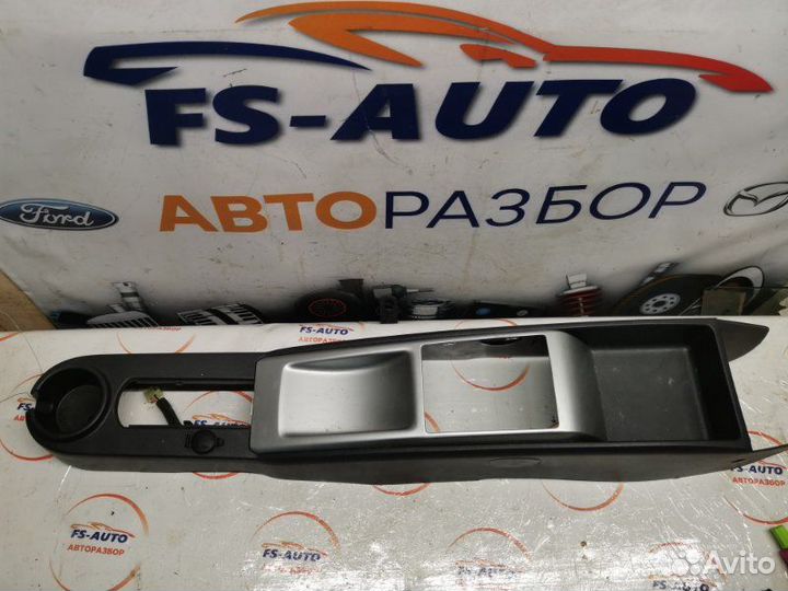 Консоль центральная Chevrolet Aveo T 255 1.4 F14D4