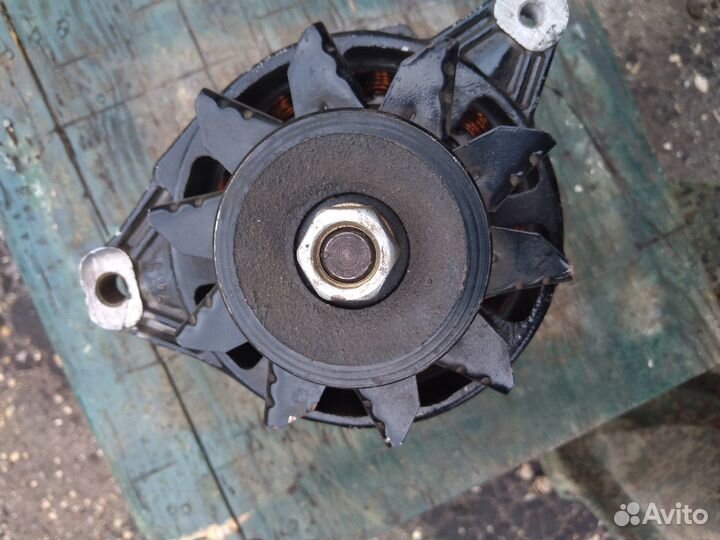 Генератор УАЗ Г250П2-014В 40А