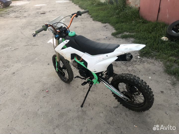 Apex 125