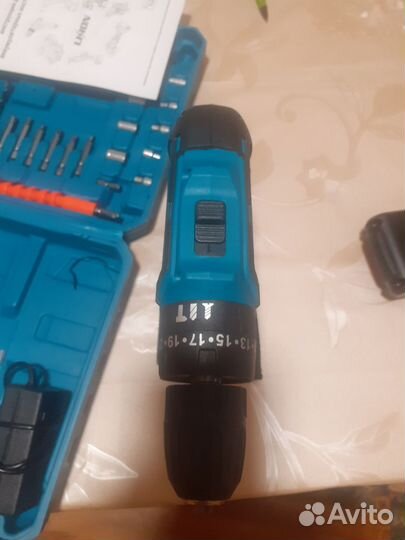 Дрель шуруповерт makita