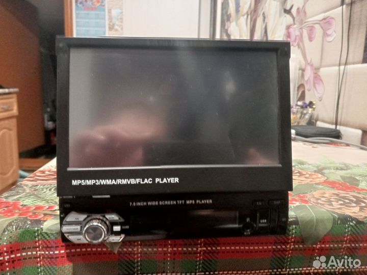 Автомагнитола 1din с экраном