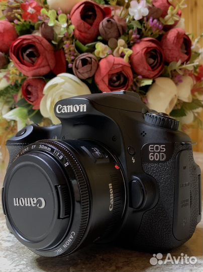 Зеркальный фотоаппарат Canon 60d оригинал