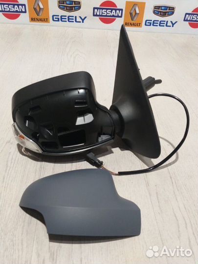 Зеркало renault sandero 2 Прав