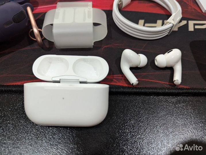 Наушники Apple AirPods Pro 2 (2023)