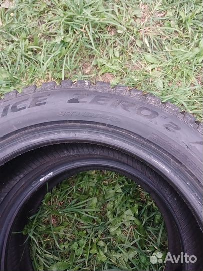 Pirelli Ice Zero 2 245/50 R19