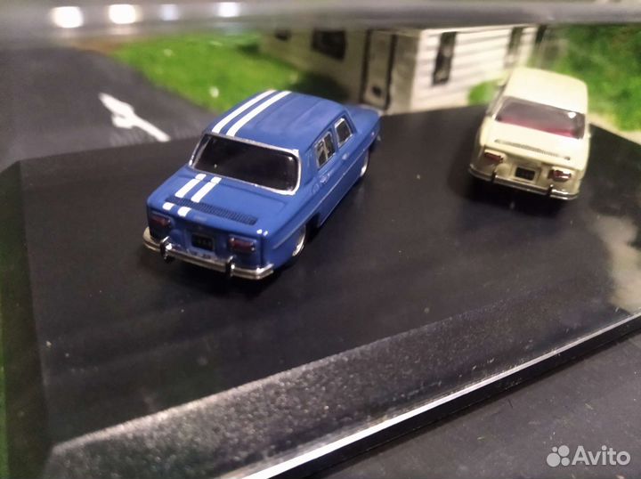 Железная дорога 1/87 две модели renault