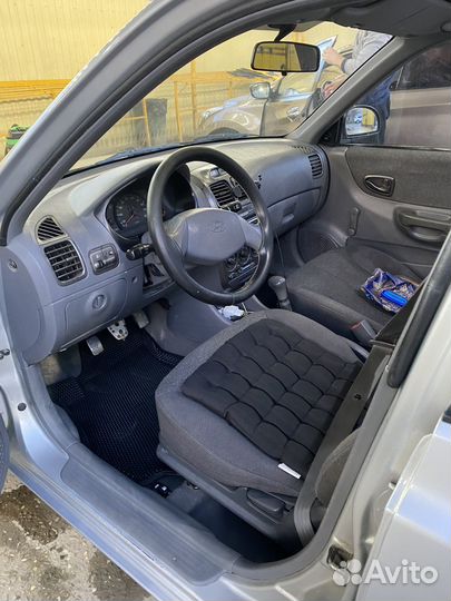 Капот на hyundai accent
