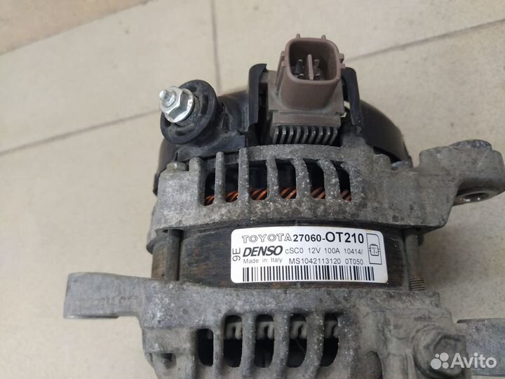 Генератор Тойота Королла Е180