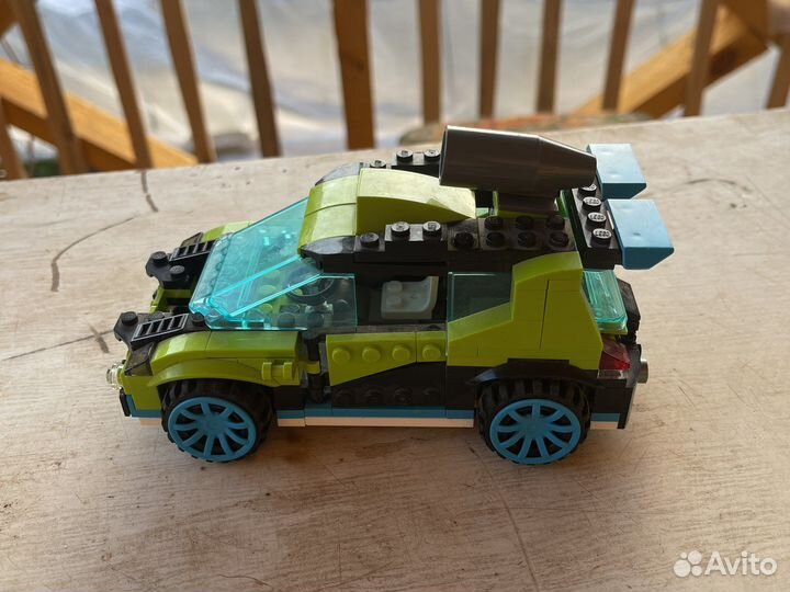 Машинка лего