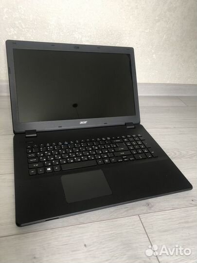 Ноутбук Acer Aspire ES1-711