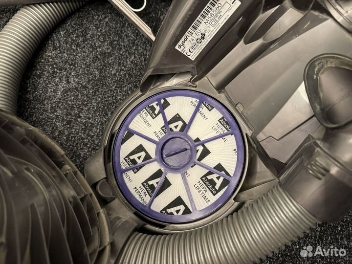 Пылесос Dyson dc29