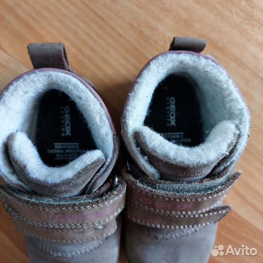 Ботинки демисезонные для девочки нубук 22 размер