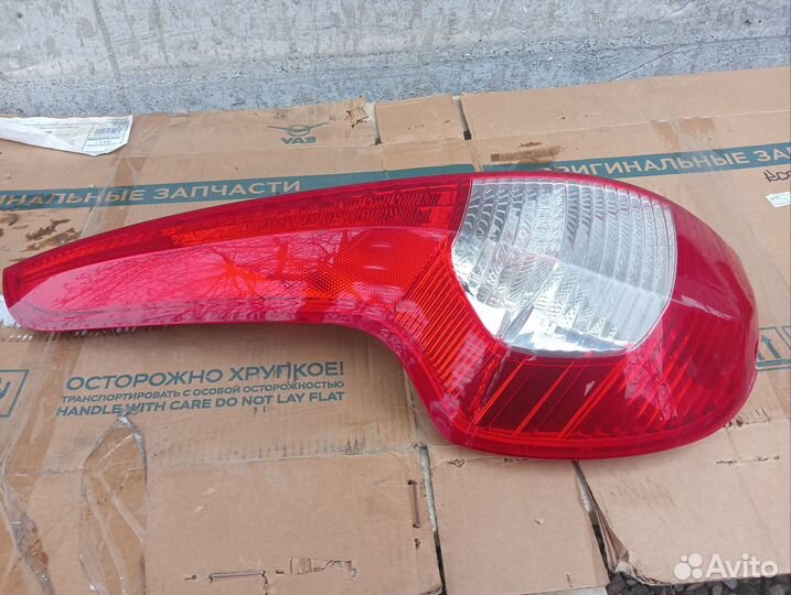 Задний фонарь калина 2