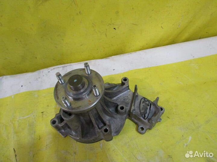 Помпа Toyota Hilux 10-16г 52126