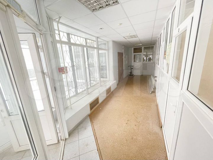 Продам помещение свободного назначения, 1072 м²