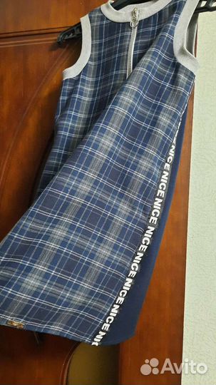 Платье для девочки школьное