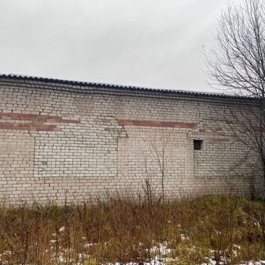 Продается здание (гараж)
