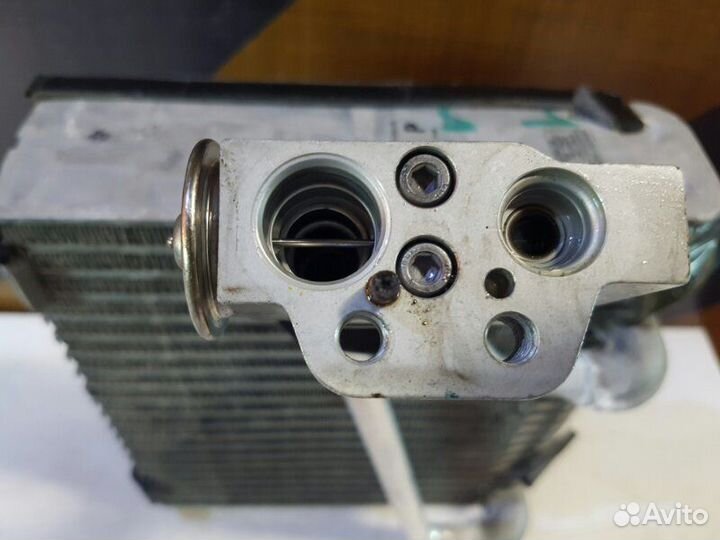 Радиатор кондиционера Volkswagen Touareg 7L BMV