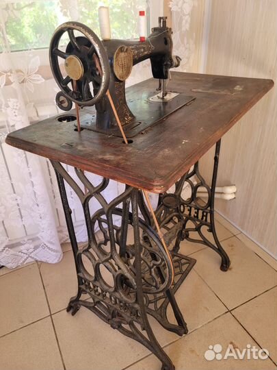 Швейная машинка Reform конца 18 века
