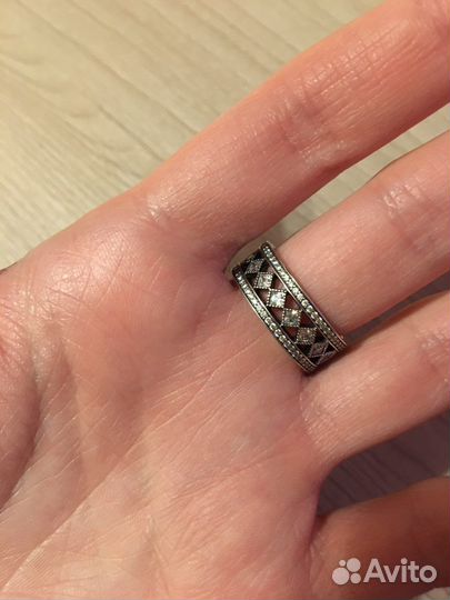 Серебряное кольцо Pandora