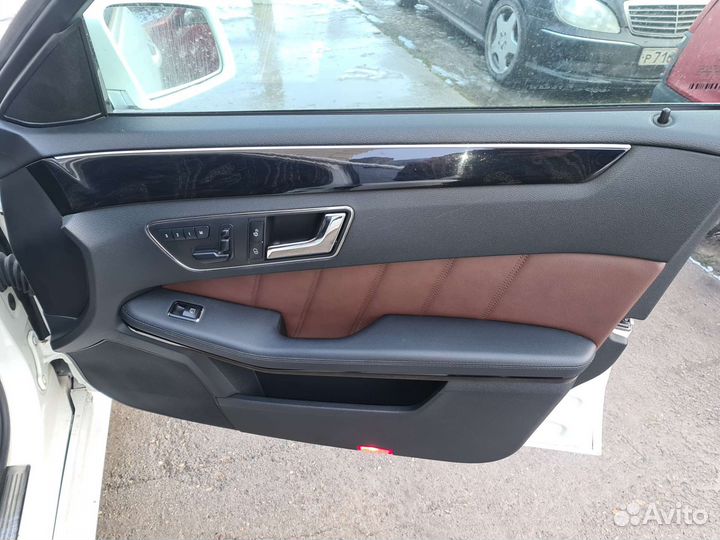 Салон Mercedes W212 дорест коричневый