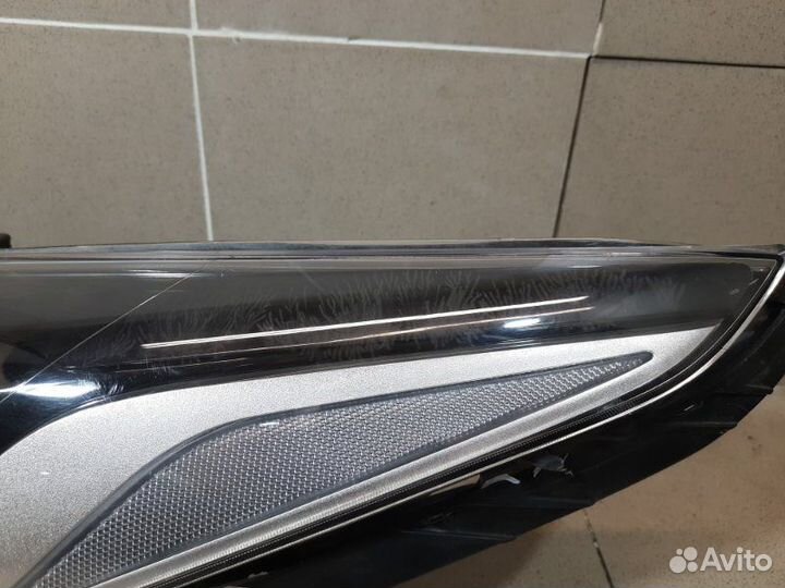 Фара левая Hyundai Solaris 2