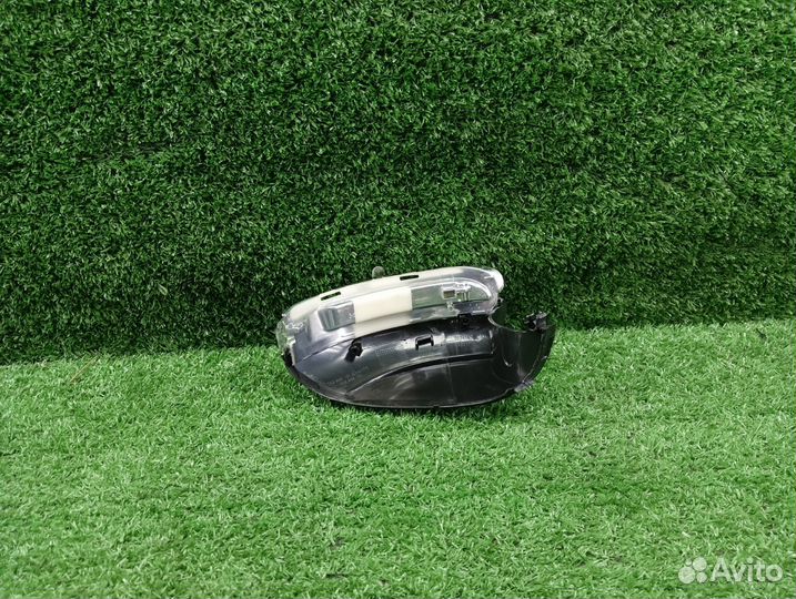 Поворотник в зеркало левый VW Golf 6 Touran VAG