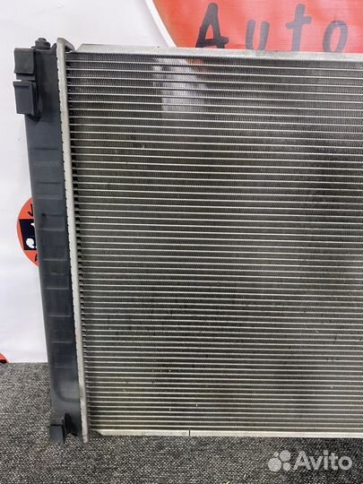 Радиатор охлаждения Infiniti EX J50